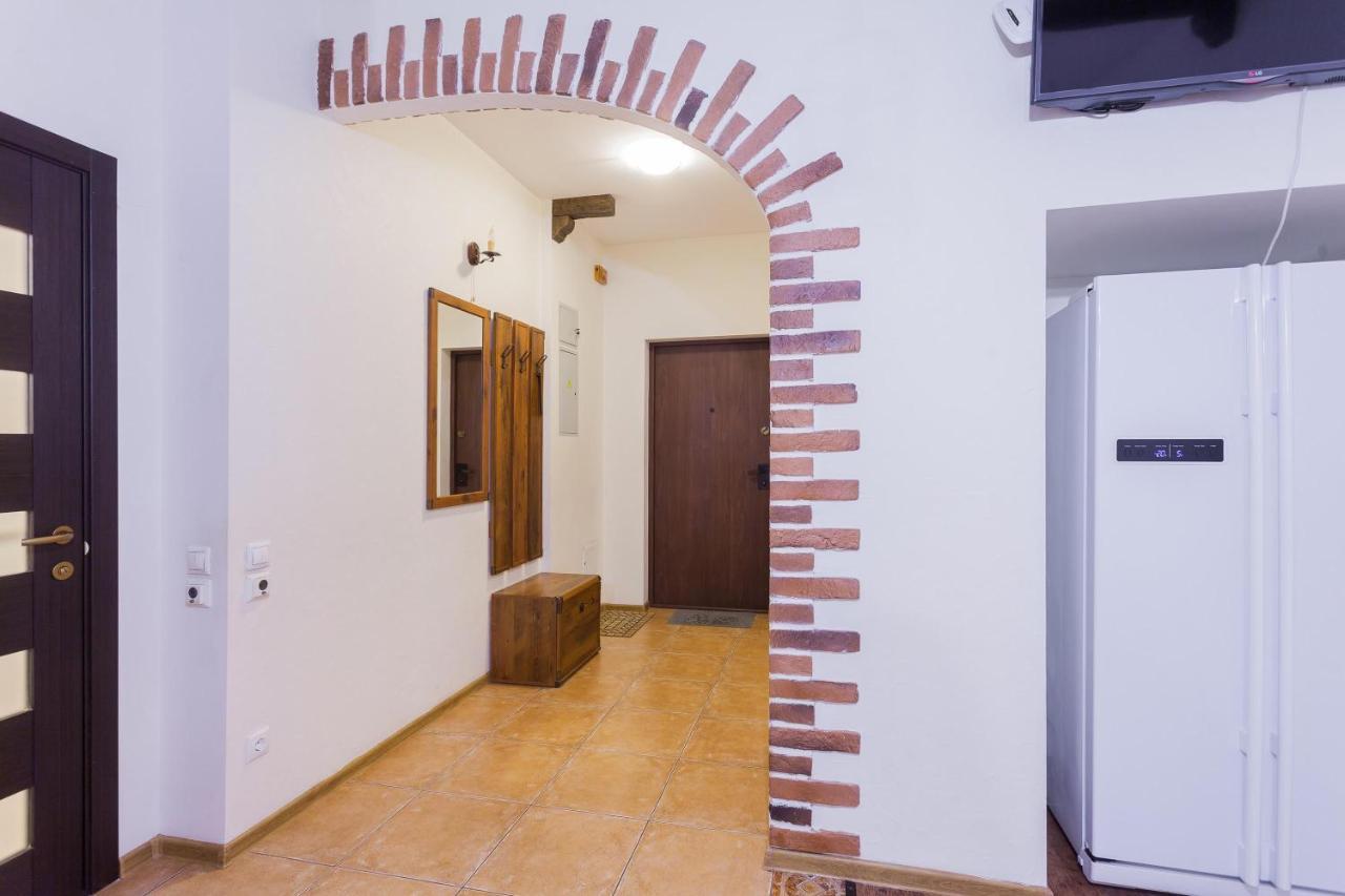 Navit Apartments With Breakfast, Near The Railway Station, The City Center, The Park Kiev Luaran gambar